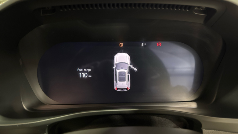 Volvo XC40 2.0 B4P Ultra Bright 5dr Auto Petrol Estate